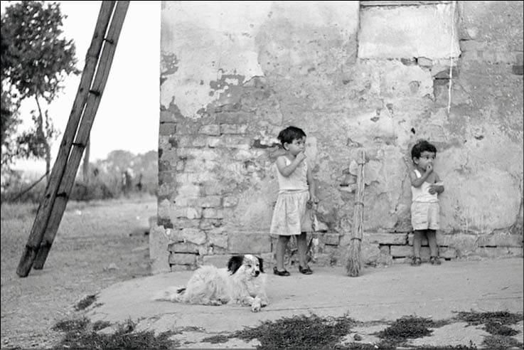 Innenbereich prov. ausgefleckt Schwarz u weisspt gesetzt (im bereich vor mauer) Unscharf maskieren: 145%,2,0 Profil>eciRGBv2 > Dot Gain15%